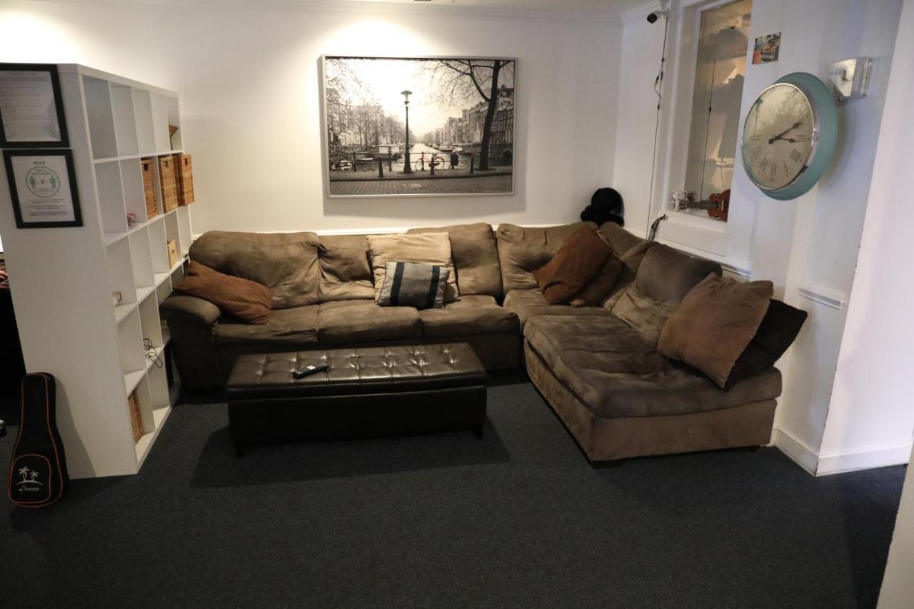 Duo Housing (Adults Only) Pansiyon Washington Dış mekan fotoğraf