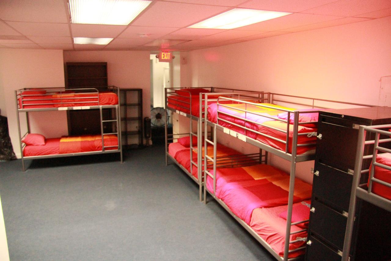 Duo Housing (Adults Only) Pansiyon Washington Dış mekan fotoğraf